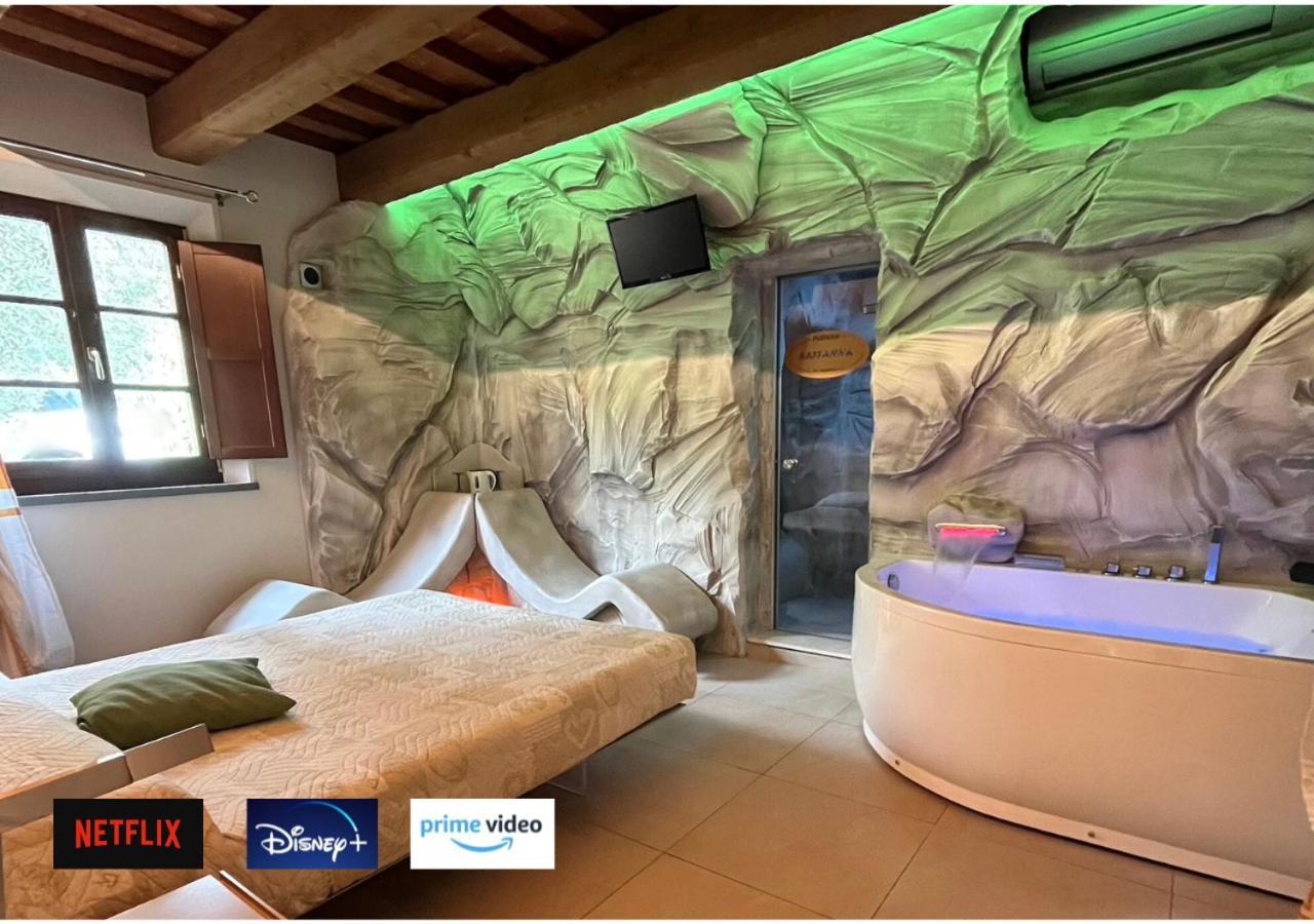 Podere Raffanna Ecologic House Massa e Cozzile ภายนอก รูปภาพ